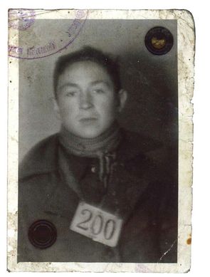 W.T. Kudrenko, Foto der Arbeitskarte, 1942